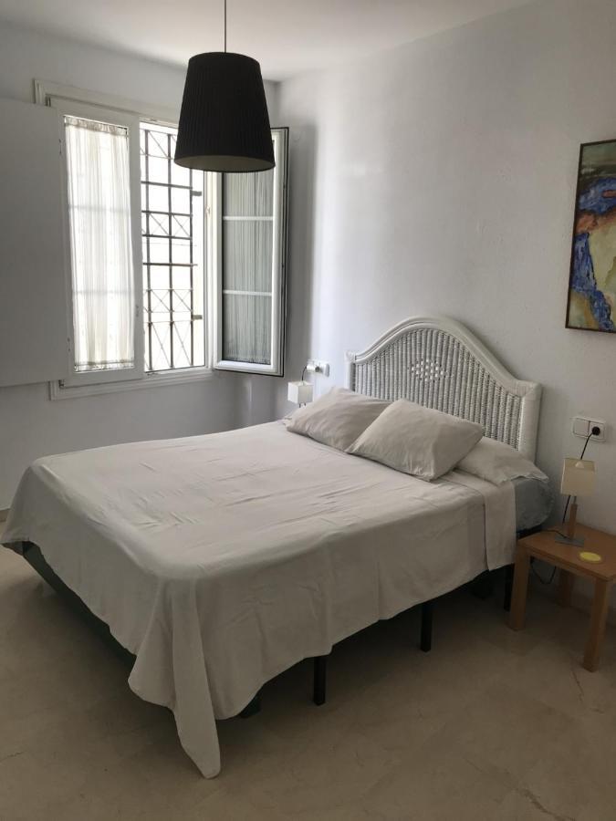 Conde De Ibarra Apartment Seville Luaran gambar
