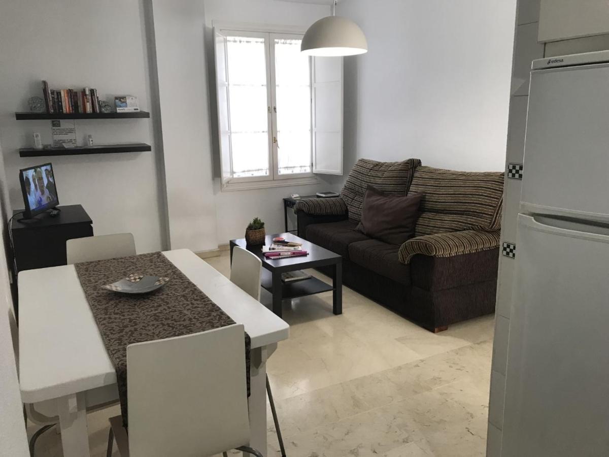 Conde De Ibarra Apartment Seville Luaran gambar