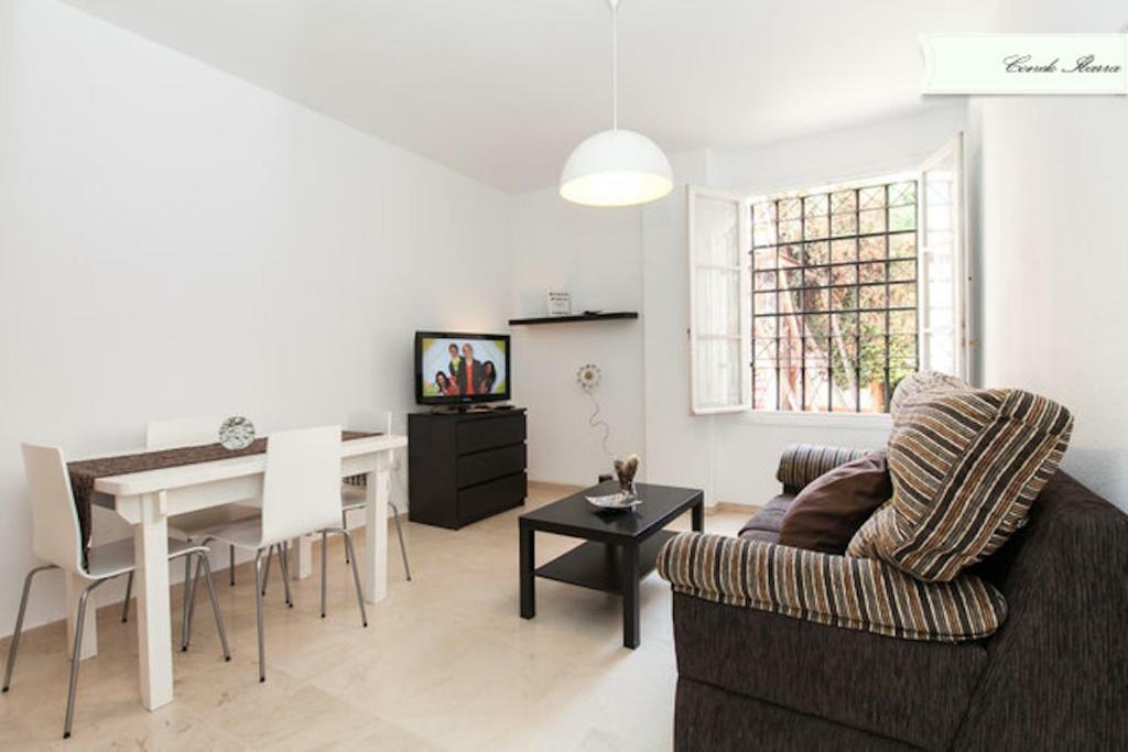 Conde De Ibarra Apartment Seville Luaran gambar